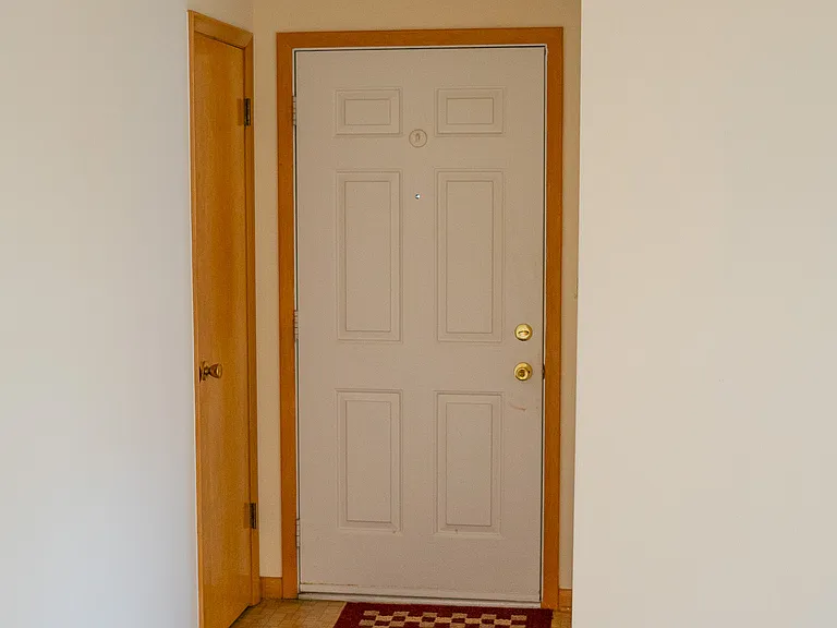 5320 47th Ave — Photo 21