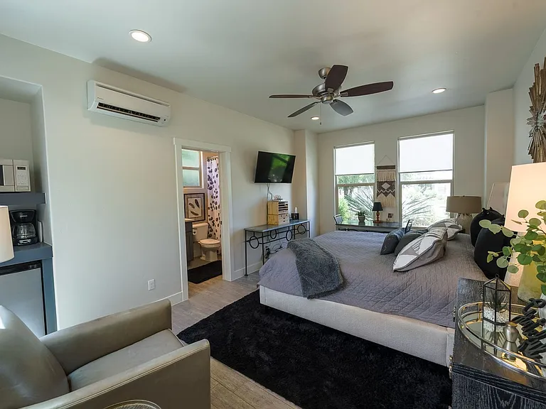 1359 W Shinnecock Cir — Photo 28