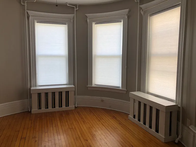 140 Cottage St #1 — Photo 6