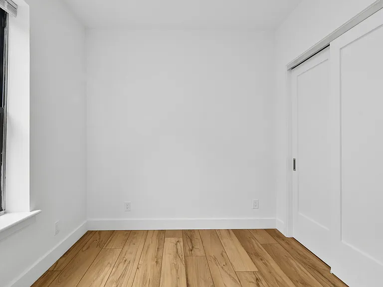 920 Riverside Dr #67 — Photo 13