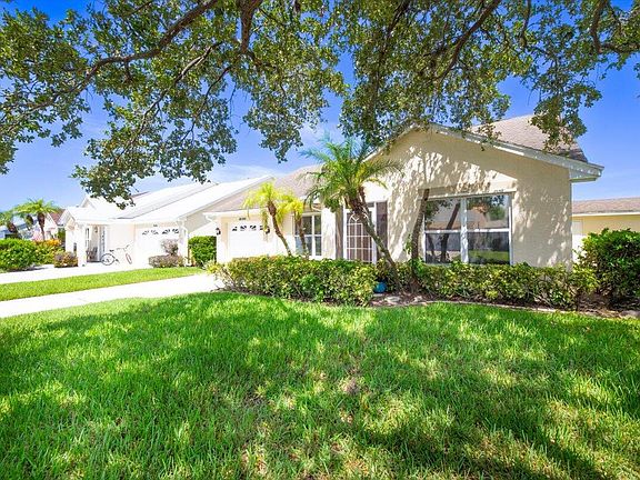 3rd image of 1065 NW Tuscany Drive