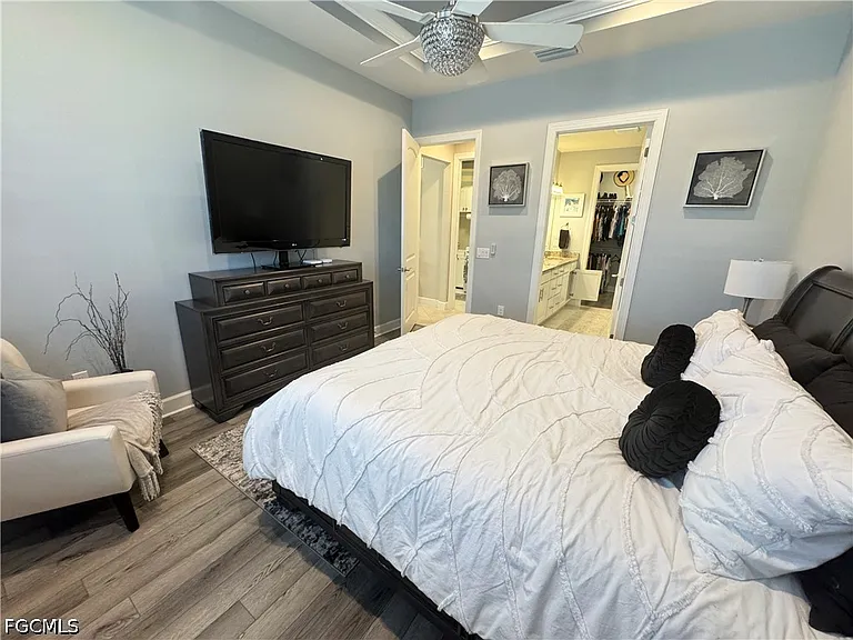 12835 Epping Way — Photo 17
