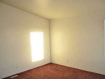5th image of 3065 S Tangerine Ave