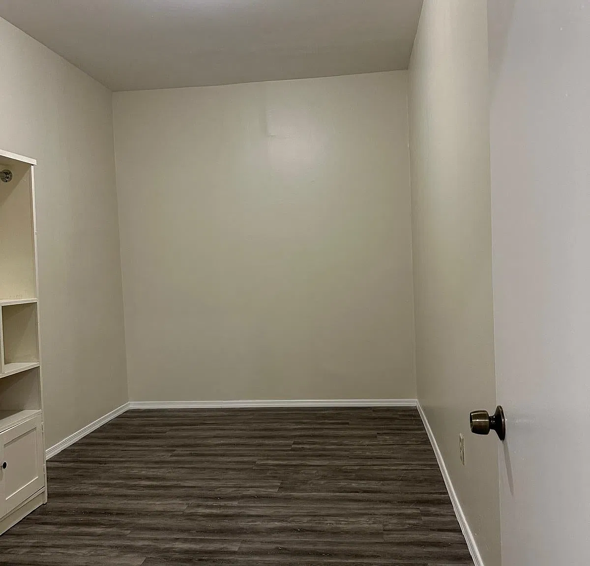 2 bed, 1.0 bath, $2,300 — Photo 3