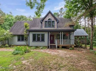 221 Pleasant Hill Dr, Holly Springs, MS 38635