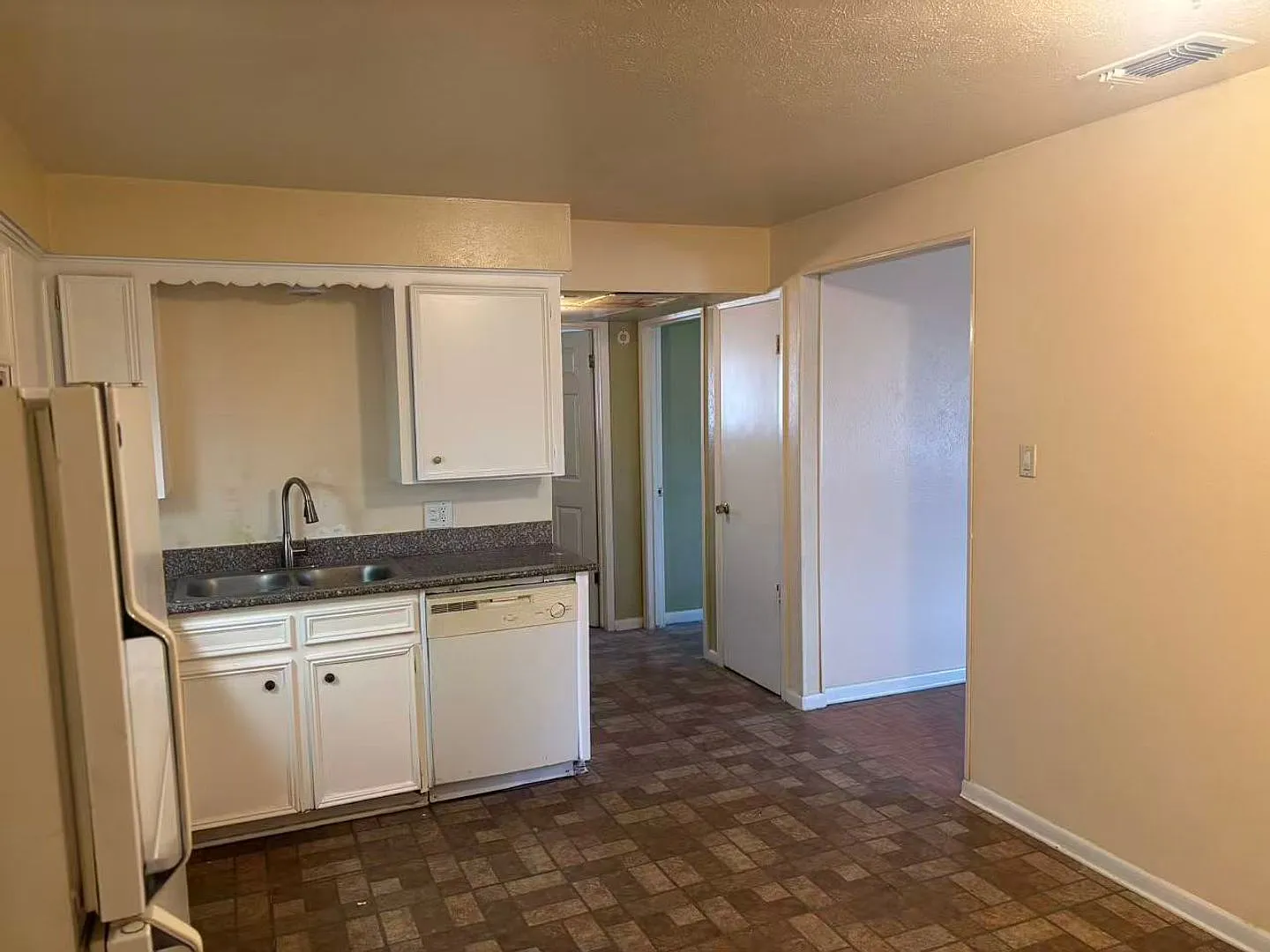 Pleasun Apartments — Photo 2