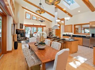 100 Zachary Ln, Santa Rosa, CA 95404