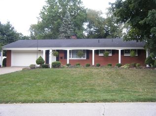 203 Stanton Dr, Columbiana, OH 44408