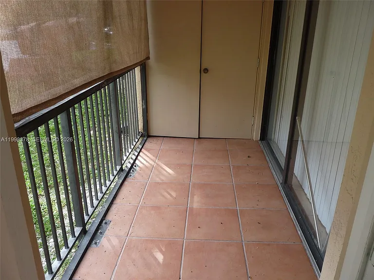 14525 N Kendall Dr #102J — Photo 26