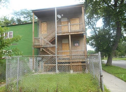 2nd image of 5658 S Ada St