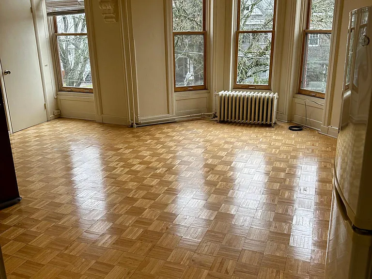 31 S Lake Ave #3 — Photo 10