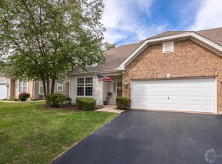 8219 Woodview Ave, Joliet, IL 60431