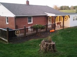 115 Columbine Ln, Galax, VA 24333