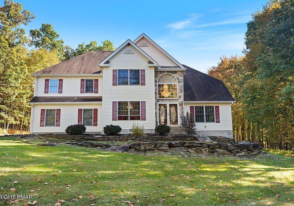 1st image of 156 Spruce Run Dr