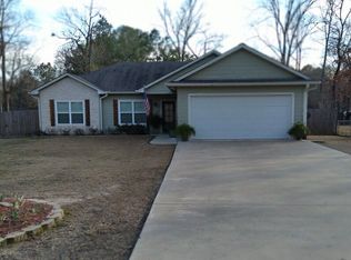 136 Shana Ln, Huntington, TX 75949