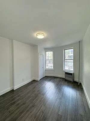Rented by Pear NYC LLC | media 25