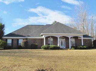 212 Grinders Pl, Vicksburg, MS 39180