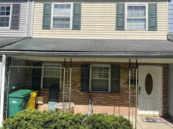 180 Salem Rd, Schwenksville, PA 19473
