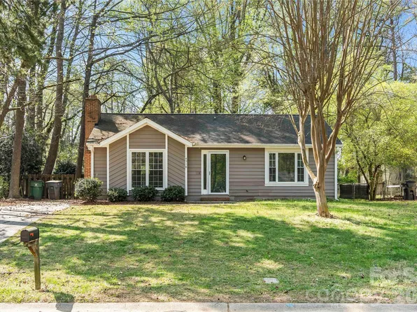 4518 Nicks Tavern Rd, Charlotte, NC 28215