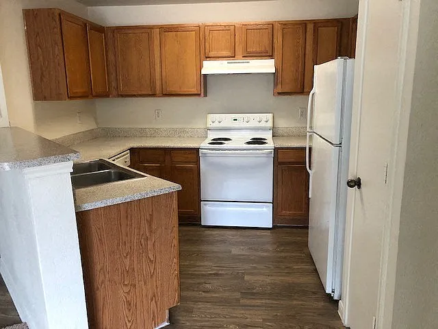 Quail Village — Photo 10