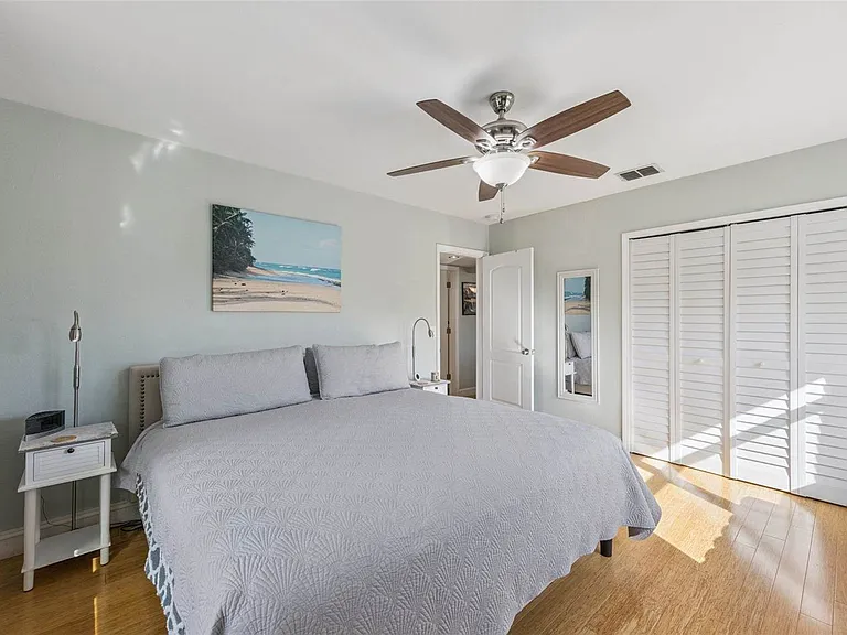 124 E Harding St — Photo 12