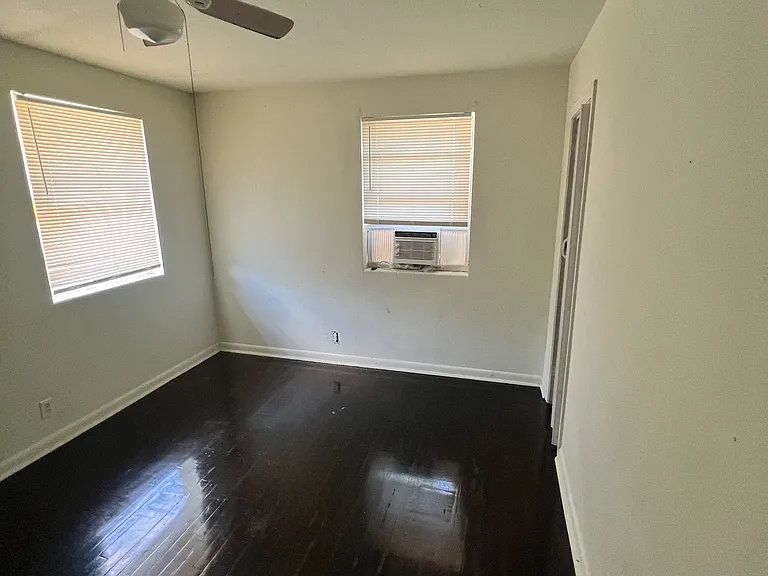 3505 Chase Ave #3 — Photo 10