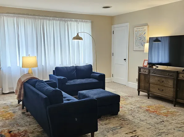 1316 Edgar Ave, Chambersburg, PA 17201