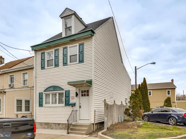 167 S Burlington St, Gloucester City, NJ 08030