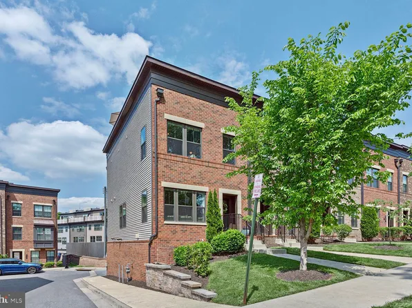 5701 11th St N APT 7, Arlington, VA 22205