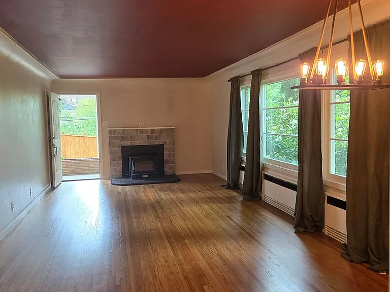 1820 S 336th St — Photo 5