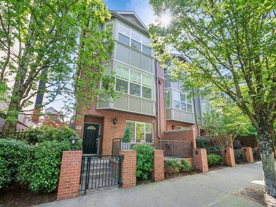 2352 NW Raleigh St #1, Portland, OR, 97210