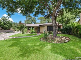 391 Quentin Dr, San Antonio, TX 78201