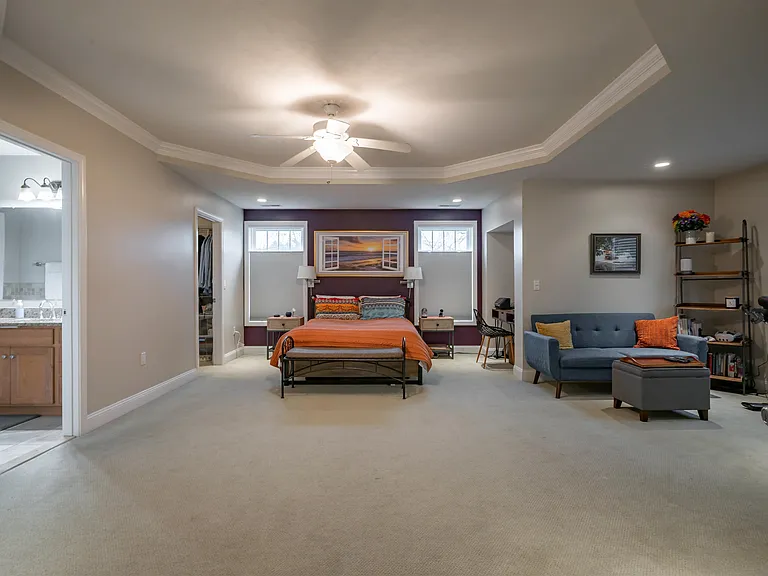 2 Lowther Pl — Photo 24