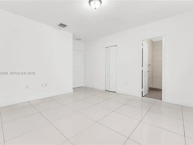 1029 SW 11th Ave #1029 — Photo 24