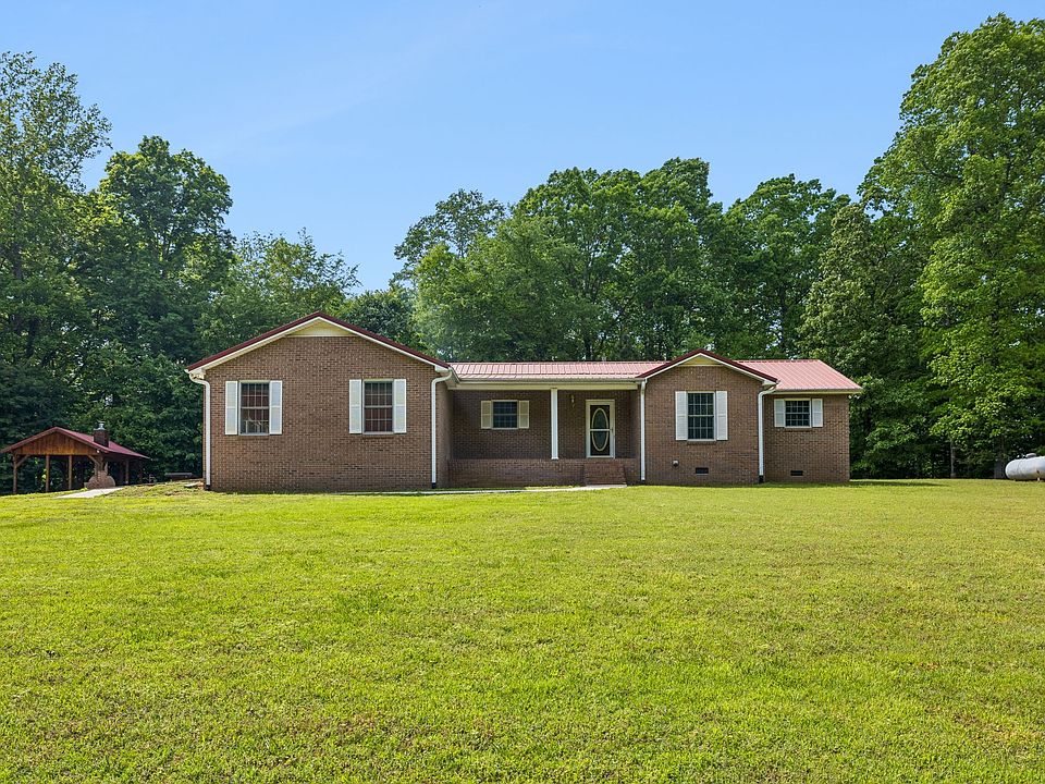 1st image of 426 Schwartz Ln