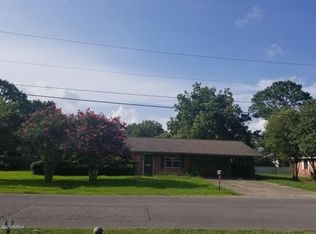 575 E 17th St, Crowley, LA 70526