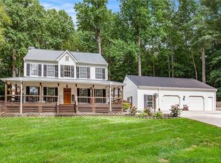 1825 Center Point Rd, Carrollton, GA 30117