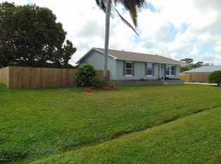 2048 Clover St NE, Palm Bay, FL 32905