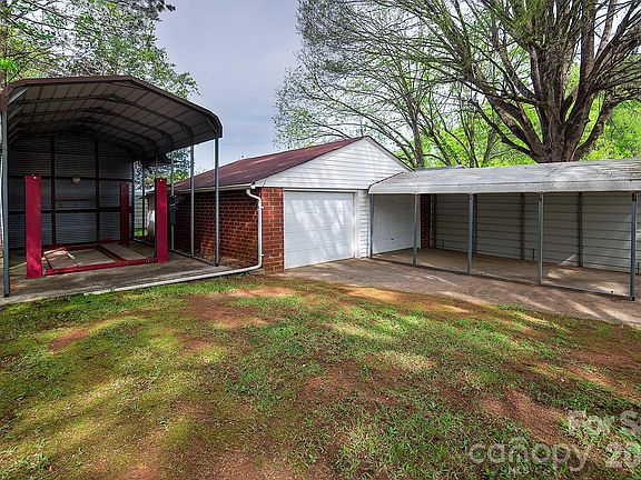4th image of 1030 China Grove Rd