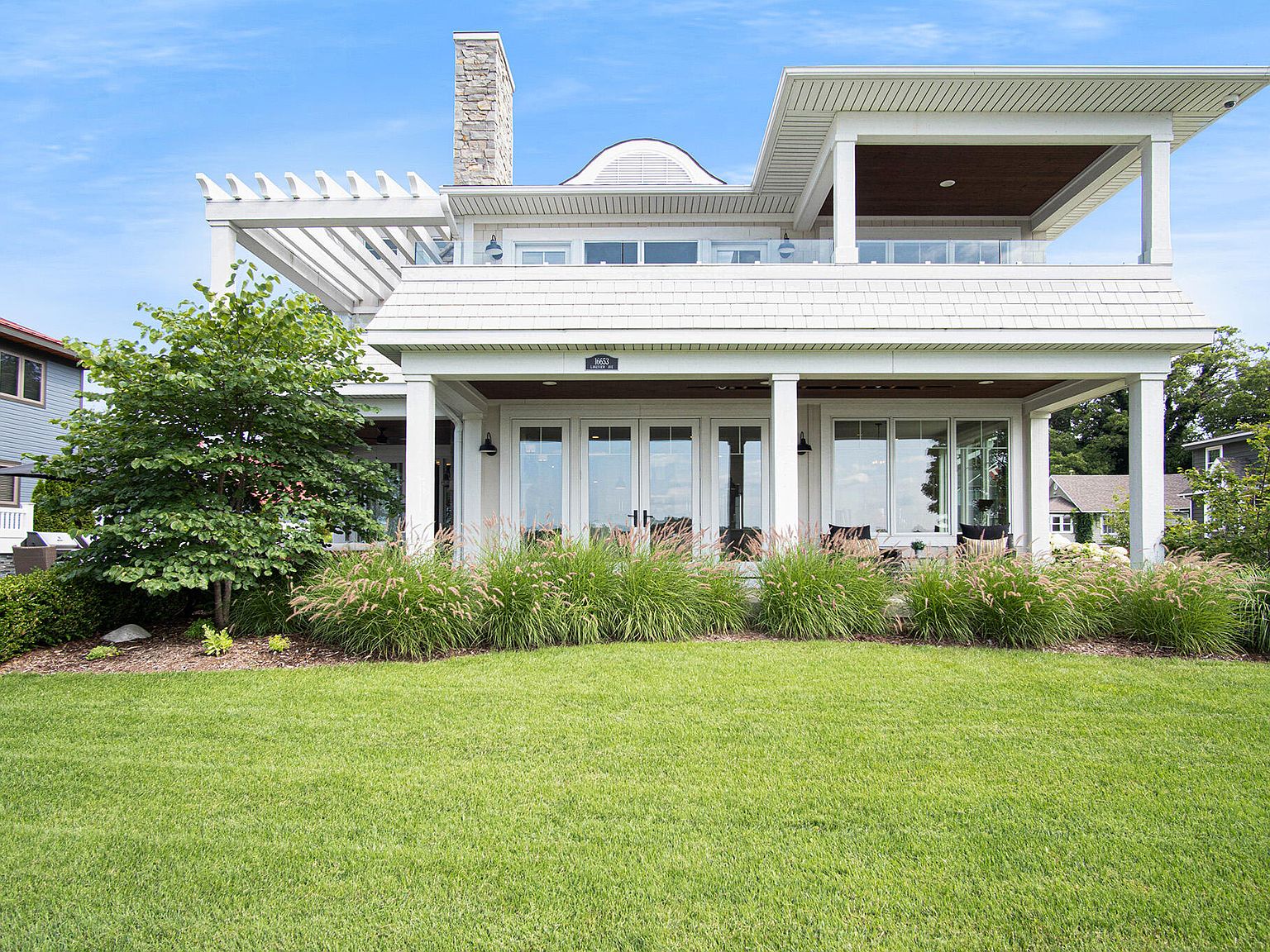 16653 Lakeview St, Spring Lake, MI 49456 Zillow