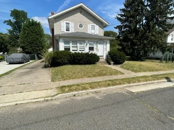 812 Turner Ave, Cinnaminson, NJ 08077