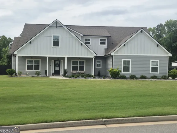 132 Bluff Mill Farms Dr, Senoia, GA 30276