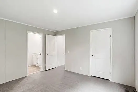 24 Parkview Dr #24