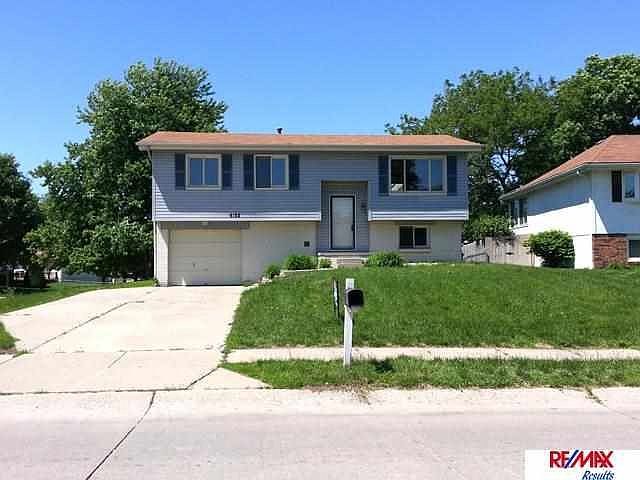 1st image of 6122 S 142nd St