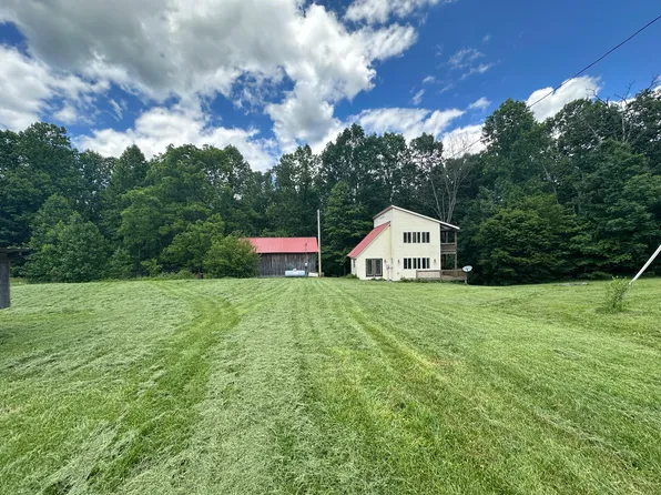 2701 Cobhill Rd, Irvine, KY 40336