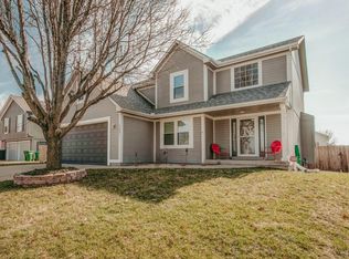 12001 E 213th Ter, Peculiar, MO 64078