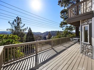 1113 Grass Valley Rd, Lake Arrowhead, CA 92352