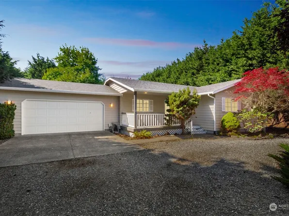 51 Steve Place, Sequim, WA 98382