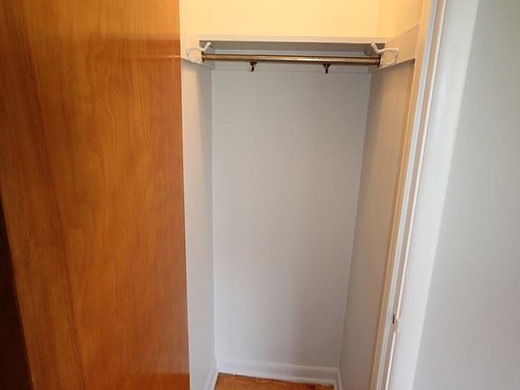 4th image of 1220 King Ave APT B
