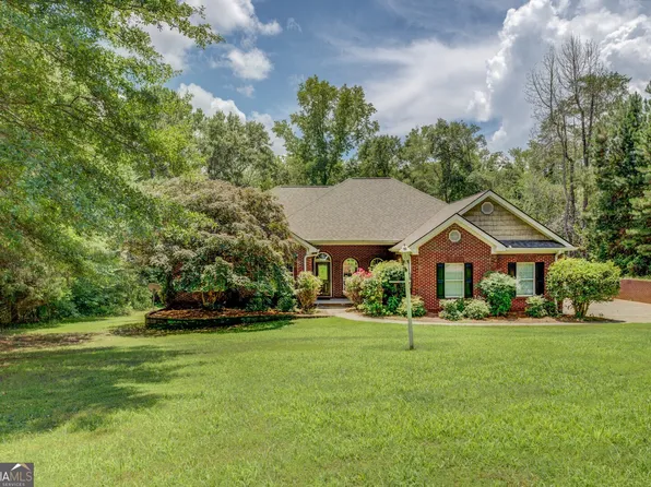 1041 Flat Rock Rd, Covington, GA 30014